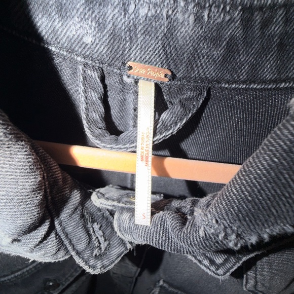 Free People Charcoal Jean Jacket - Picture 4 of 4